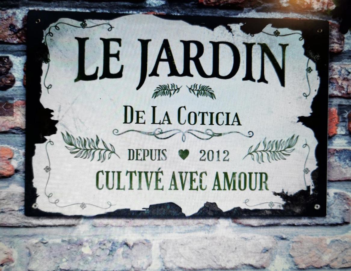 La Coticia Coutiches Exterior foto